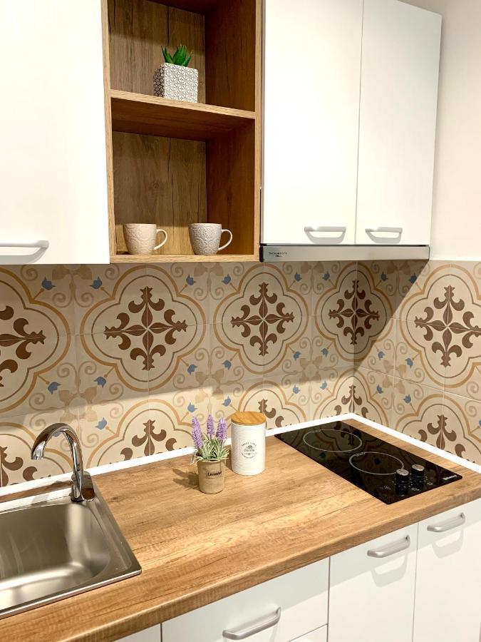 Sol Lux Studio Apartments 2Nd Floor Драч Екстериор снимка